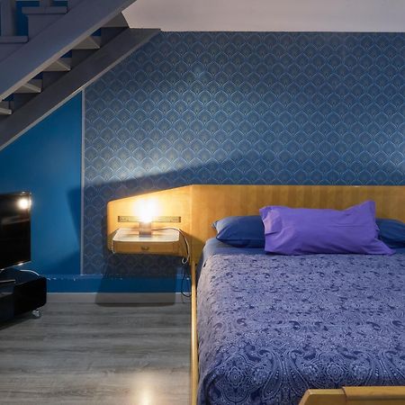 Home & More Brigida Napels Buitenkant foto