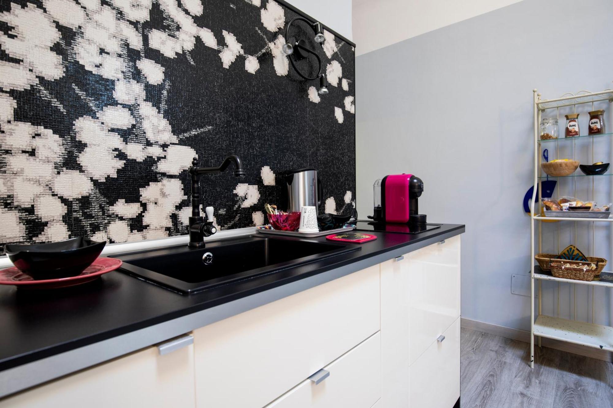 Home & More Brigida Napels Buitenkant foto