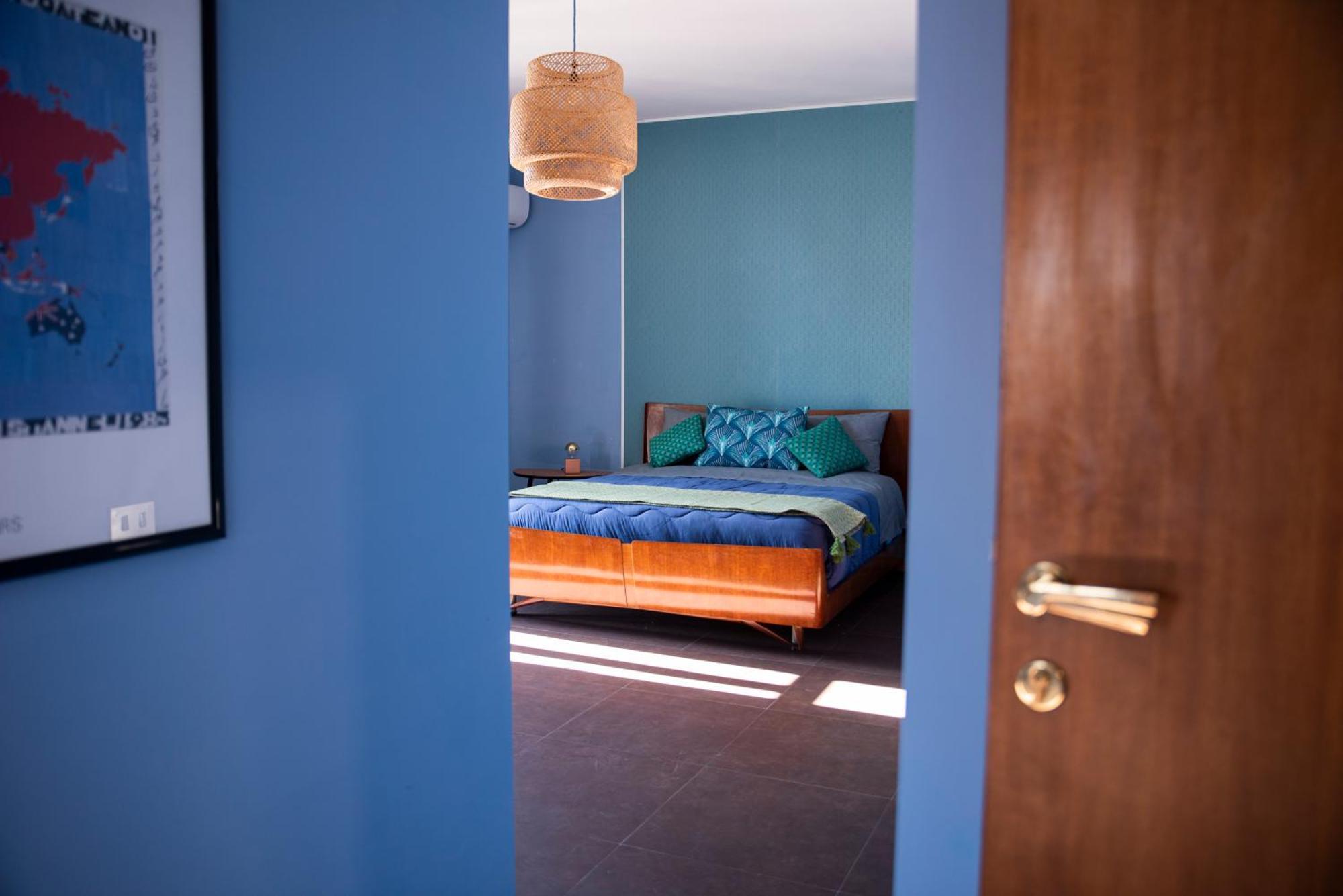 Home & More Brigida Napels Buitenkant foto