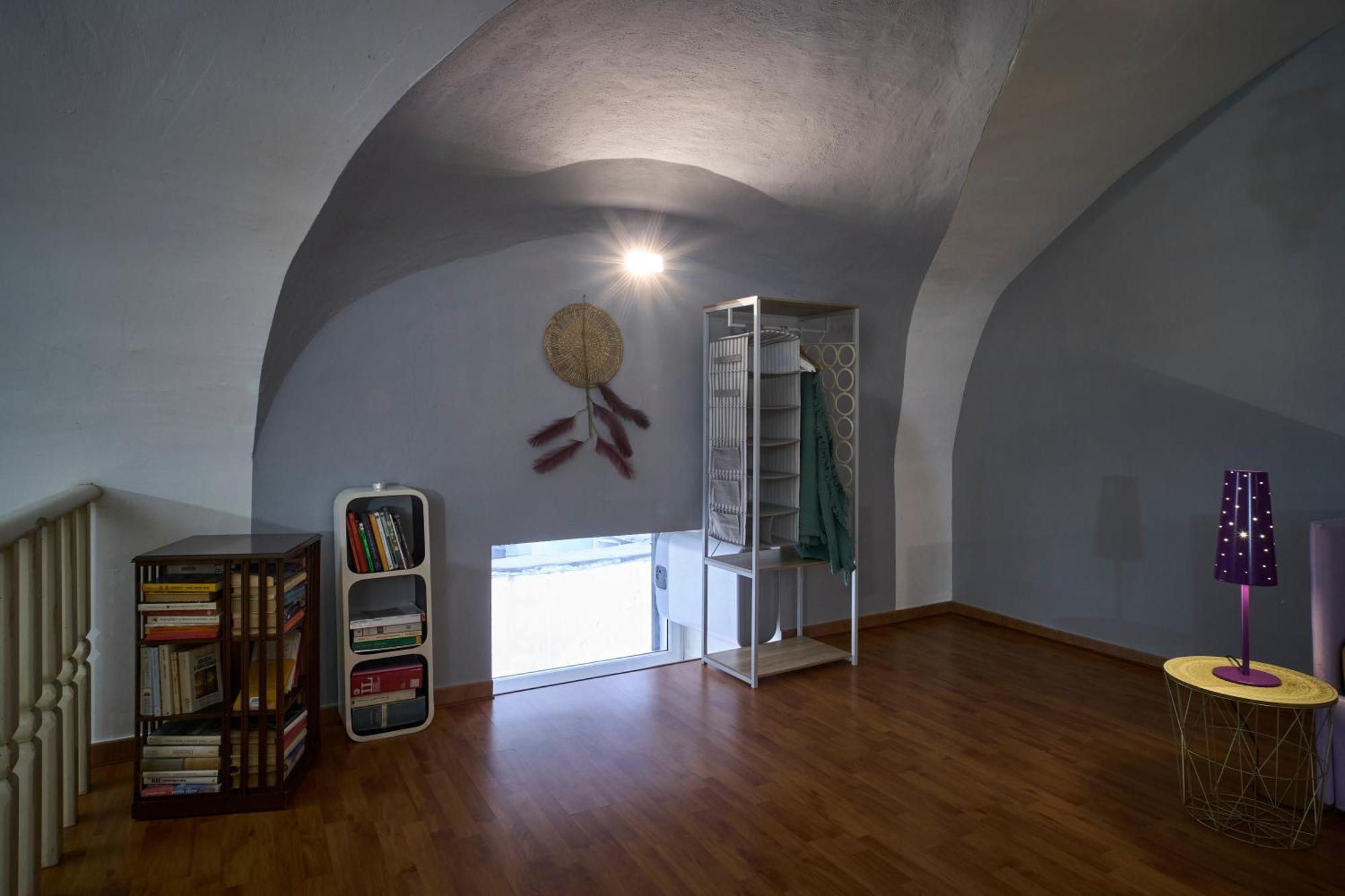Home & More Brigida Napels Buitenkant foto
