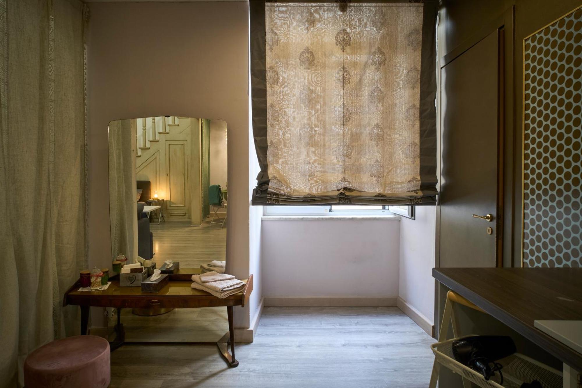 Home & More Brigida Napels Buitenkant foto